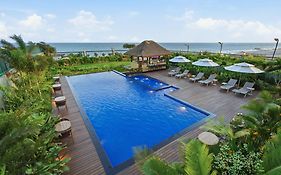 Amaari Beach Resort